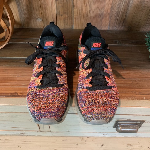 Nike Shoes - Nike Flyknit Max SZ 6 men’s